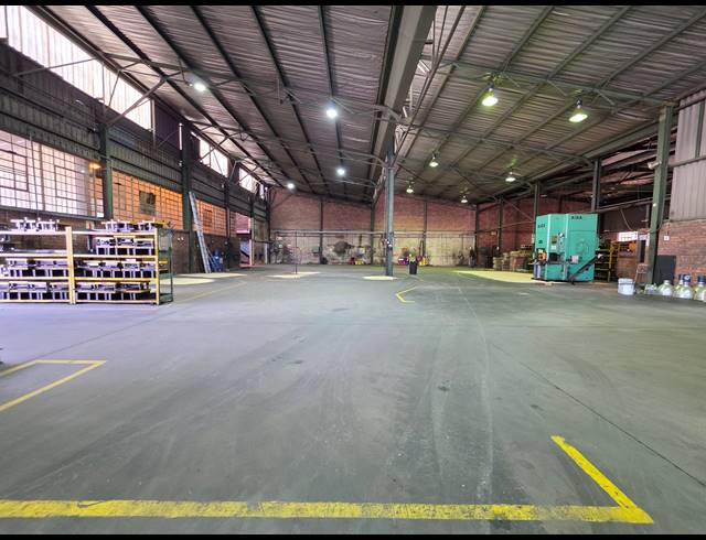 1,487M² WAREHOUSE FOR SALE IN BOOYSENS RESERVE